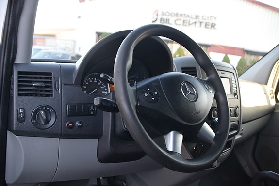 Mercedes-Benz Sprinter 316 16 of 16