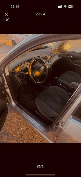 Ford Focus 7 of 8