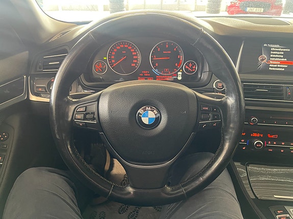 BMW 520d 24 of 30