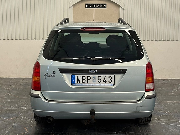 Ford Focus 5 of 5