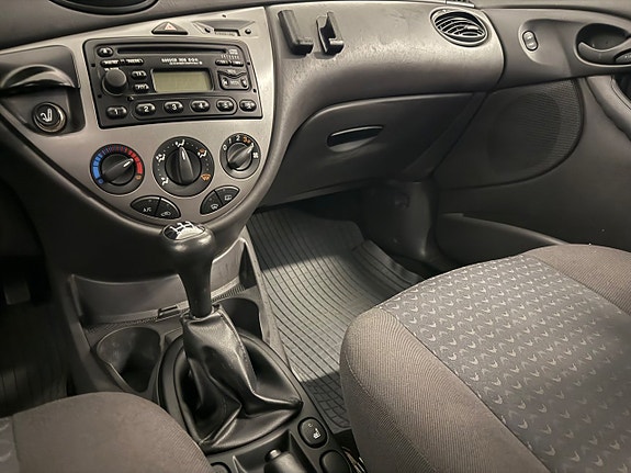 Ford Focus 11 of 12