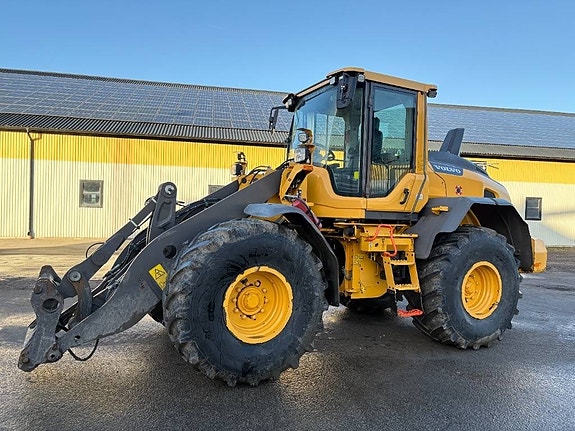 Volvo L60H lastmaskin, svensksåld, traktordäck
