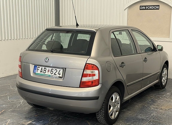 Skoda Fabia 4 of 13