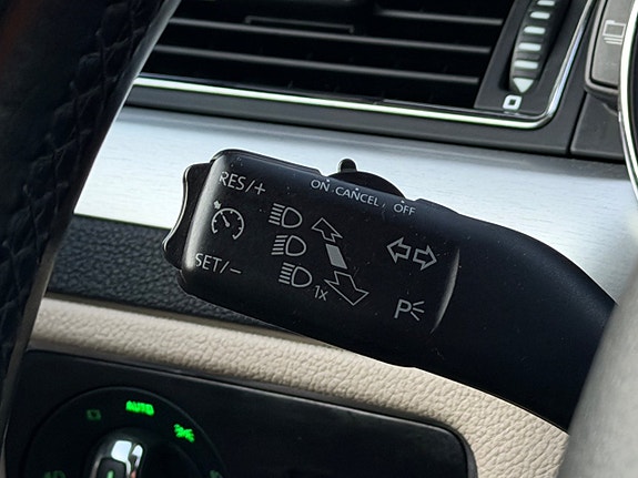 Skoda Superb 14 of 28