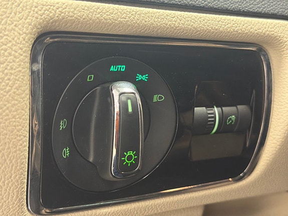 Skoda Superb 18 of 28