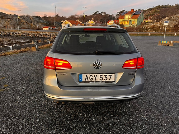 Volkswagen Passat 5 of 5