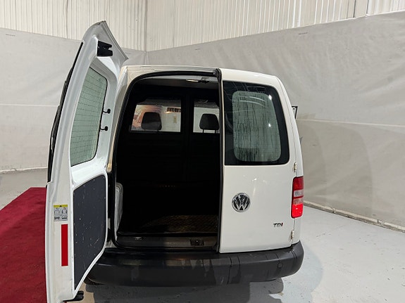 Volkswagen Caddy 14 of 21
