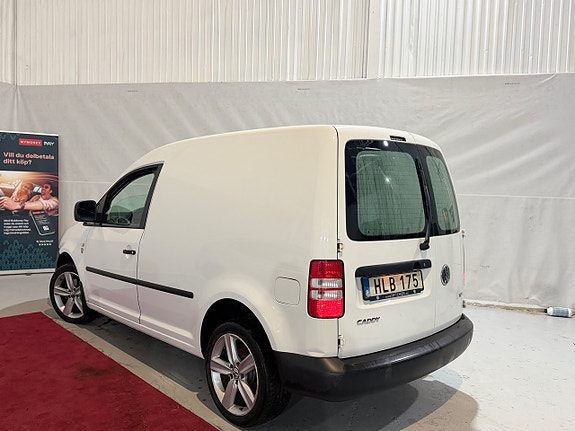 Volkswagen Caddy 10 of 21