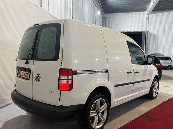 Volkswagen Caddy 8 of 21