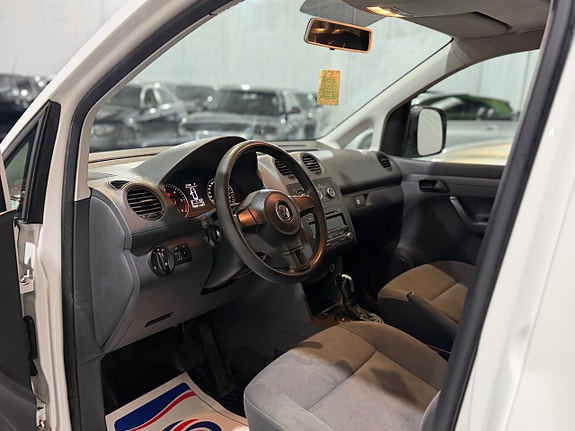 Volkswagen Caddy 16 of 21