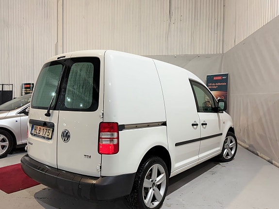 Volkswagen Caddy 11 of 21