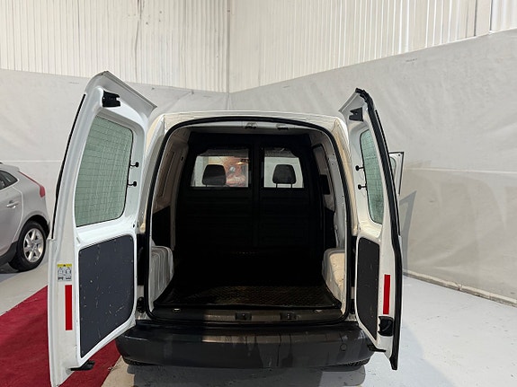 Volkswagen Caddy 12 of 21
