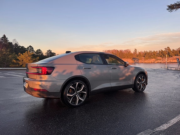 Polestar 2 4 of 15