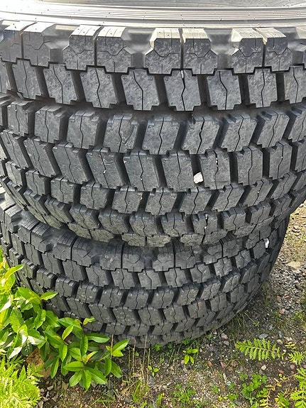 Bridgestone vinterdäck L70 L90