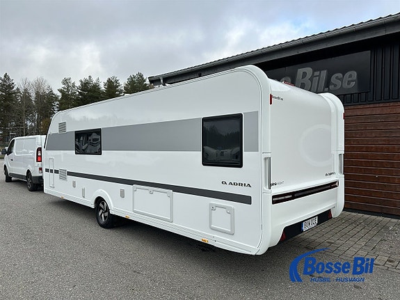 Adria Alpina 663 HT *Queenbed* 3 of 5