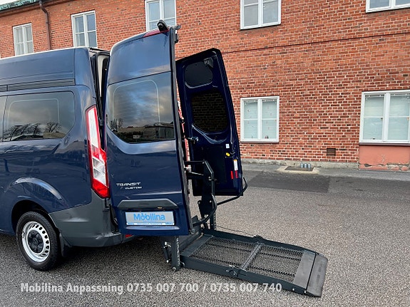 Ford Transit Custom 23 of 26