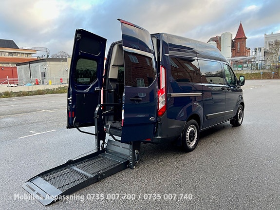 Ford Transit Custom 24 of 26