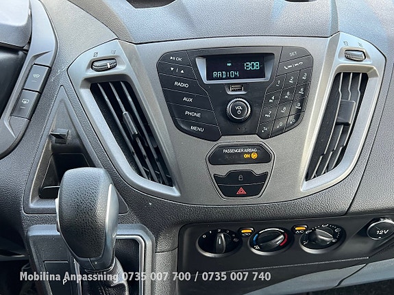 Ford Transit Custom 8 of 26