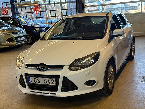 Ford Focus 2 of 11