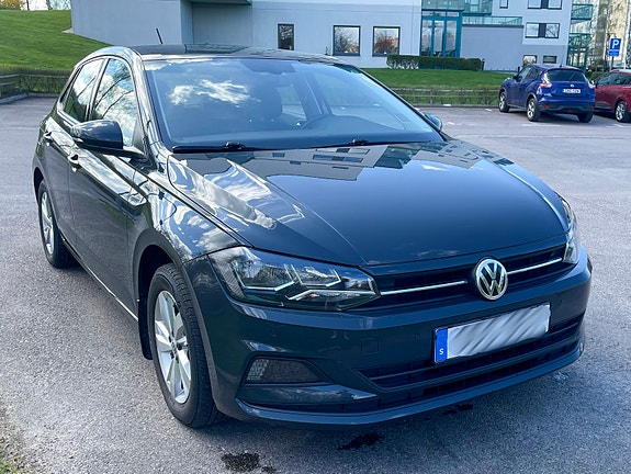 Volkswagen Polo 2 of 7