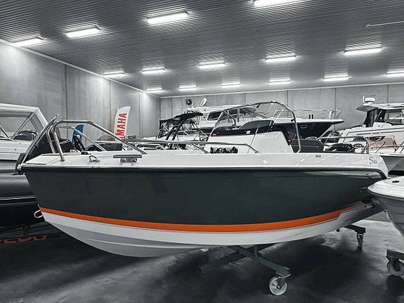 Uttern S53 - Mercury F115 | 18/h NYSKICK