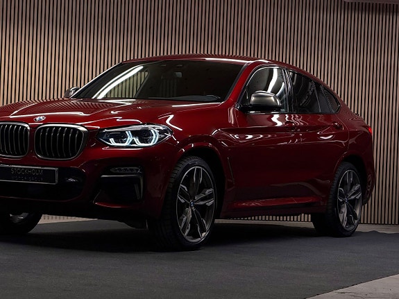BMW X4 3 of 5