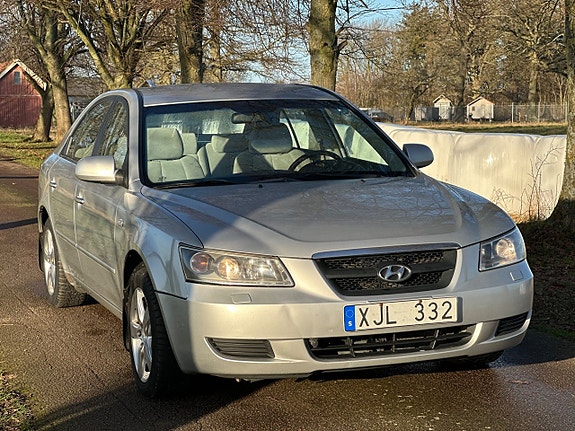 Hyundai Sonata