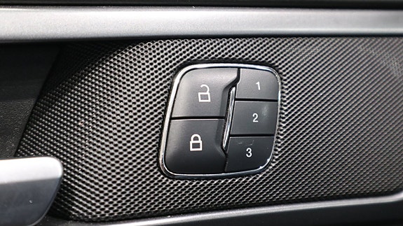 Ford Mondeo 10 of 14
