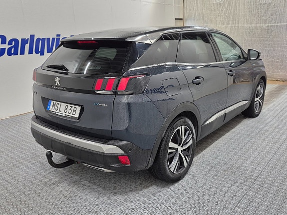 Peugeot 3008 4 of 5