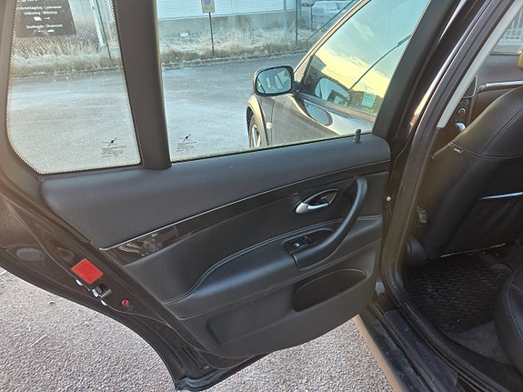 Saab 9-3X 13 of 23