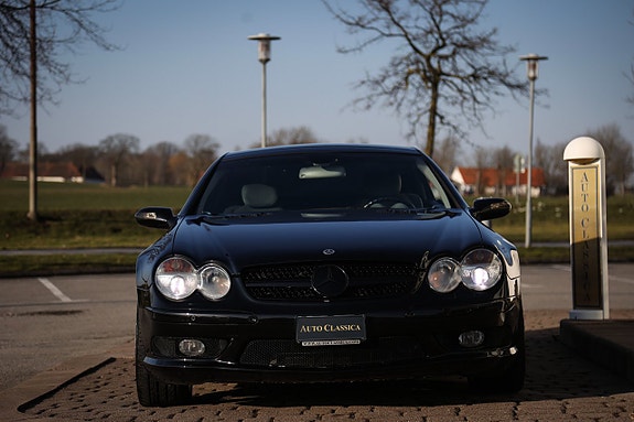 Mercedes-Benz SL55 3 of 5