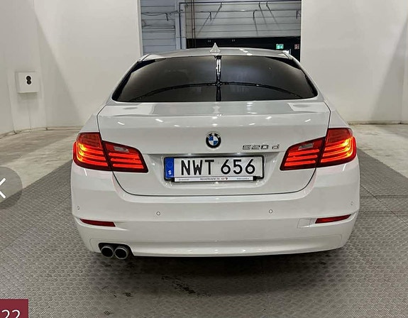 BMW 520d 3 of 15