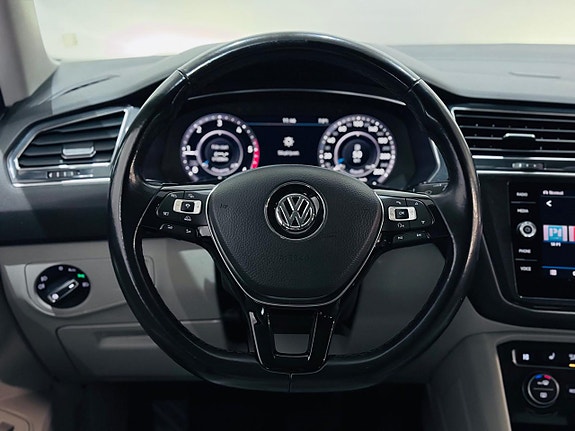 Volkswagen Tiguan Allspace 17 of 20