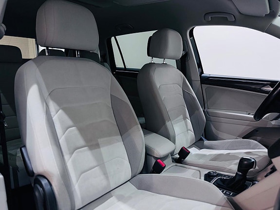 Volkswagen Tiguan Allspace 5 of 5