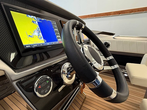 Nor-Tech 420 Monte Carlo -19. BYTES MOT FÖRSLAG 8 of 12