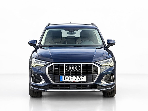 Audi Q3 3 of 18