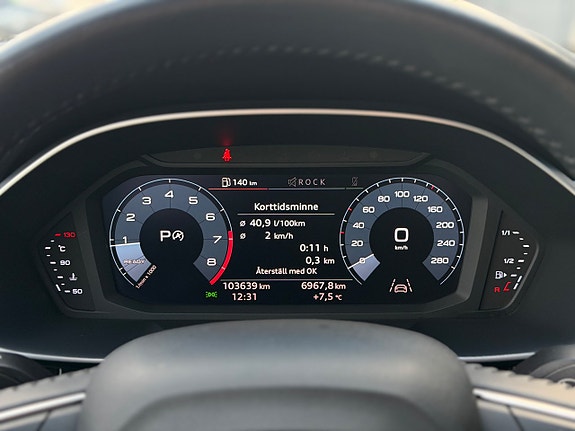 Audi Q3 13 of 18