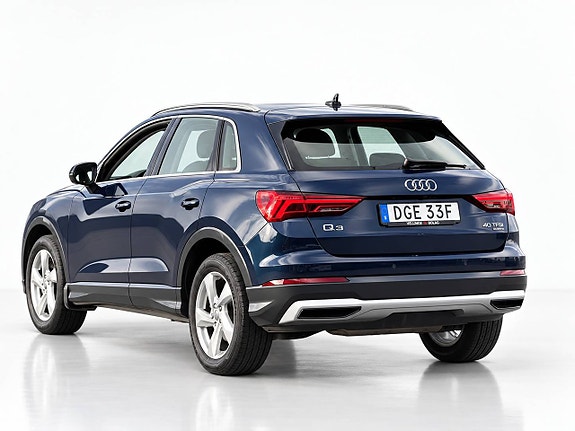 Audi Q3 6 of 18