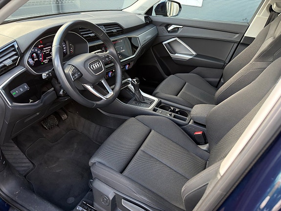 Audi Q3 7 of 18