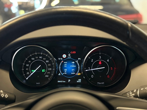 Jaguar E-PACE 12 of 16