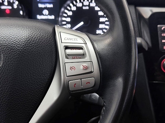 Nissan Qashqai 18 of 25