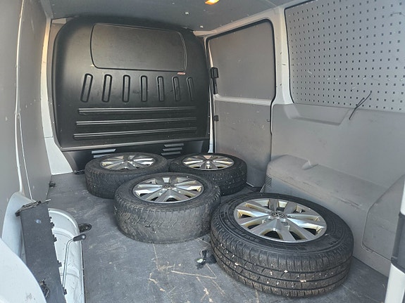 Volkswagen Transporter 9 of 11