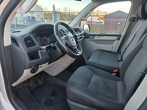 Volkswagen Transporter 6 of 11