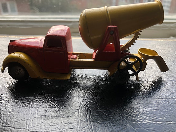 Product image 3 of 9