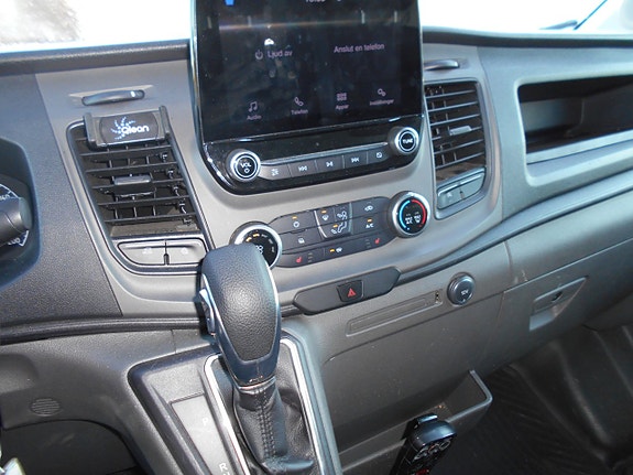Ford Transit 7 of 7