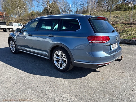 Volkswagen Passat Alltrack 5 of 5