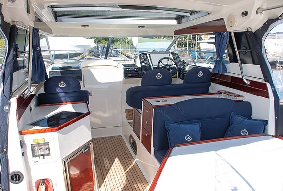 AQUADOR 33 HT | 2x D3-220 | 5995/m 5 of 12