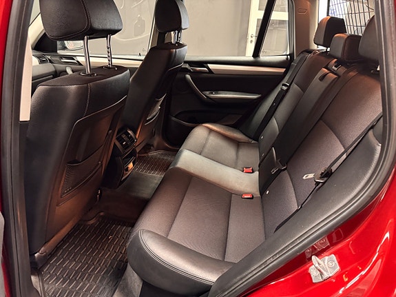 BMW X3 9 of 10