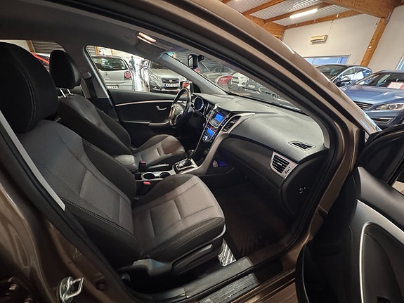 Hyundai i30 5 of 9