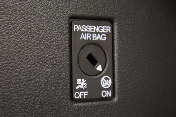 Volkswagen Golf VIII 17 of 30